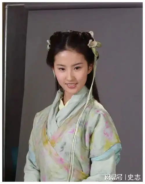看了仙剑奇侠传一的定妆照,才知道现在的古装剧多敷衍
