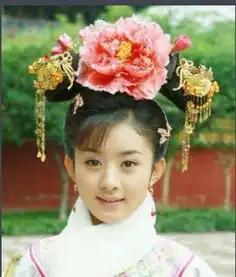 励志从村姑到傻白甜到女儿国王,只服她

