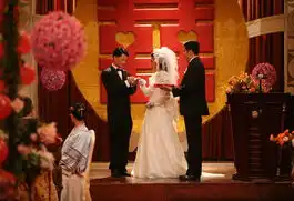新剧杀青在即段奕宏大婚剧照曝光
