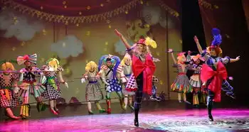 儿童剧木偶奇遇记周日上演,和匹诺曹一起踏上成长的冒险之旅票量有限,欲抢从速

