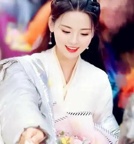 将夜2杨超越剧照