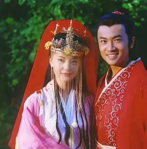 倚天三美22年后重聚,苏有朋稳站c位,缺女一号太遗憾
