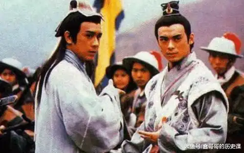 萧峰为何战无不胜并非因为武功高,金庸借丁春秋说出萧峰的优势
