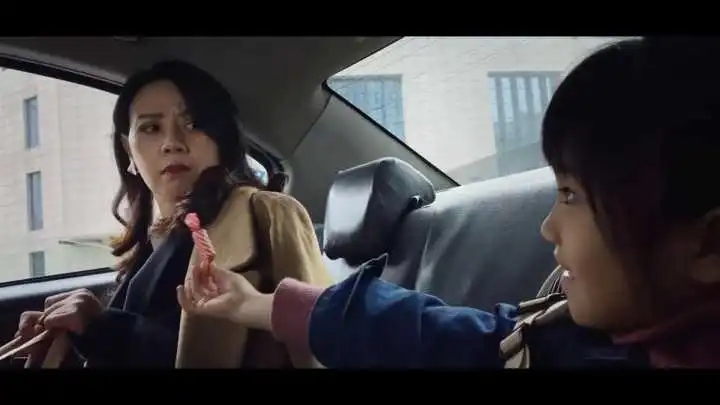 刷屏的苹果短片女儿,在讲什么
