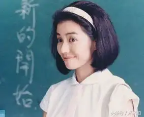 凭什么51岁刘嘉玲美艳,57岁钟楚红却满脸皱纹