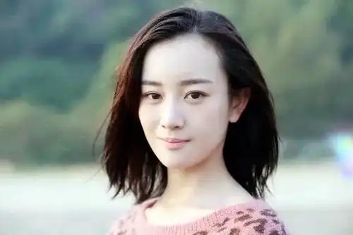 高清图集优雅动人的张檬

