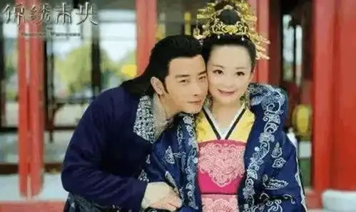 年龄相差不大的明星却演父母子,最没想到鲍起静只大郑则仕两岁
