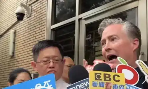 黄嘉千称被夏克立家暴五六次,女儿也被家暴,夏克立讽刺其撒谎
