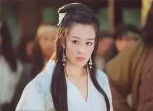 谁才是天龙八部马夫人代言人钟丽缇张馨予都不是,只有她
