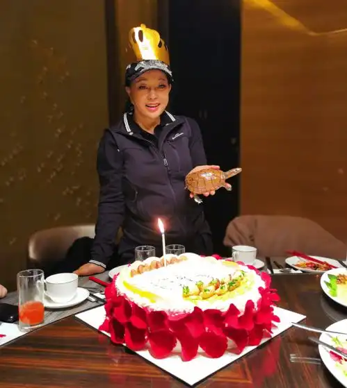 这6位明星,有的被骗钱有的被骗婚,一个比一个惨
