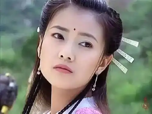 倚天屠龙记杨逍是不是强暴了纪晓芙
