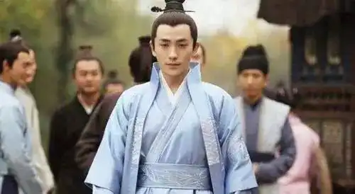 杨蓉谈演艺圈现状不是不能红,而是不敢,朱一龙就是最好的例子
