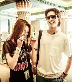 微微一笑很倾城杨洋郑爽剧照曝光从发型到颜值都美呆
