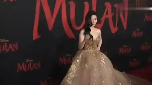 刘亦菲瘦了惊艳花木兰全球首映身材管理是明星的自我修养吗
