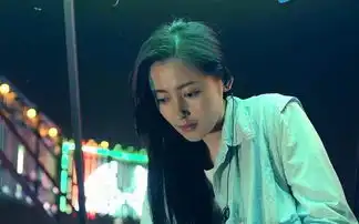 张天爱官宣深夜和陌生男子高铁站相见,两人十分亲密
