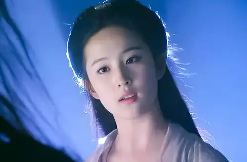难怪金庸要隐瞒小龙女的身世,你看她爹是谁,五绝一起上也难赢他
