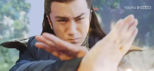 认识肖顺尧,与君初相识林昊青痴情人设,从男团歌手到演员
