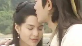 神雕侠侣小龙女举剑杀杨过
