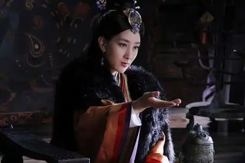 唯一被司马迁列入皇帝本纪的女人,功绩不输秦皇汉武,比武则天牛
