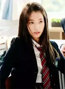 校服女神大盘点,她赢过了郑爽周冬雨刘亦菲杨幂
