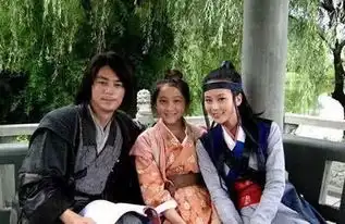 从国民闺女变为国民情敌,她招架得住
