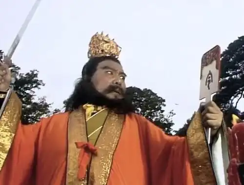 西游记中为什么一个国师就能求雨这不是龙王的工作吗
