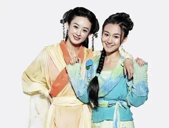 张桂梅坐轮椅受表彰上热搜,吴秀波女友出狱落寞晒自拍人啊,千万别走这条路
