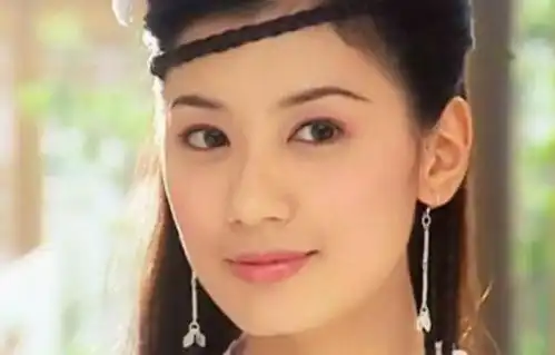 如何从眼睛的形状看出你的爱情运势
