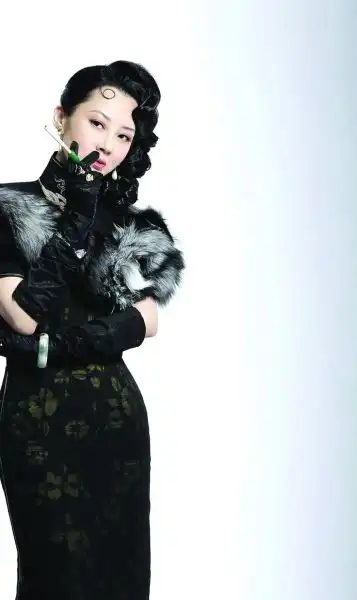 49岁许晴穿起旗袍实在太美了,在如梦之梦中的演绎更是精彩
