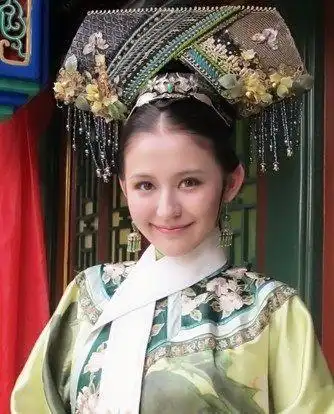 娱乐圈7大新疆美女迪丽热巴不是最美,娜扎的长相只能垫底
