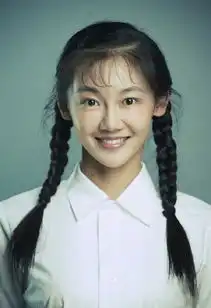 芳华三美同框缺黄轩众人搞笑做鬼脸