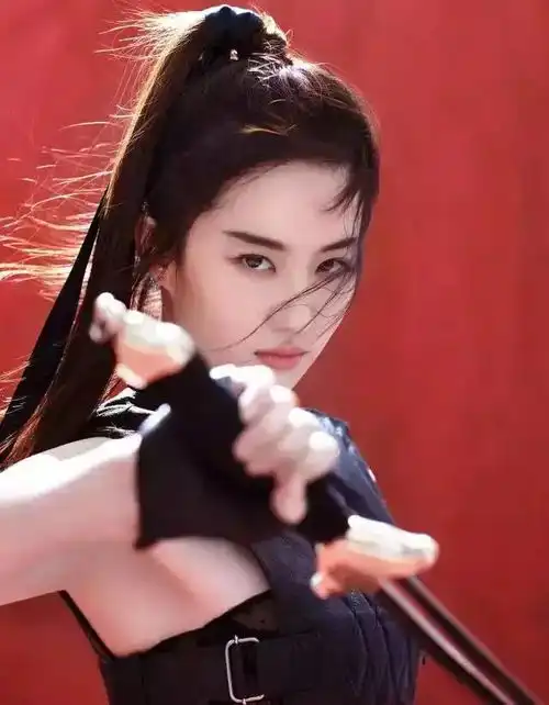 花木兰姓花在军营十二年没被发现是姑娘上战场还要自己买装备
