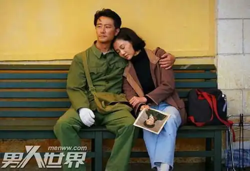 芳华何小萍为什么离开文工团何小萍假发烧怎么回事