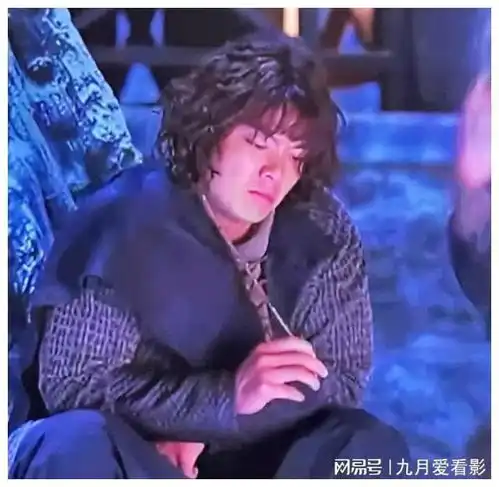 与君初相识佟湘玉口音的猫太招笑,乍看小欢许凯陈伟霆要楞3秒
