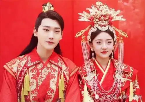 双世宠妃3还没播,梁洁又一古装剧官宣,看清男主追定了
