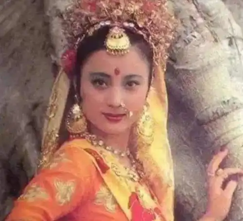有种遗传叫天竺少女的混血儿子,遗传妈妈基因,浓眉挺鼻帅成偶像剧男主
