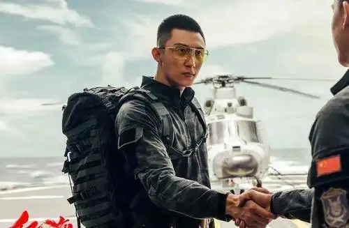 正式转型王一博被曝出演红海行动2,或将担任男主压番张译
