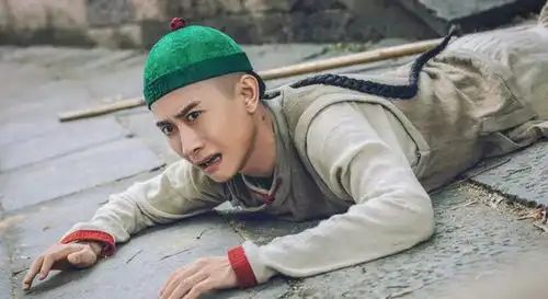 张一山回应新版鹿鼎记中被吐槽演戏像猴我就是属猴的
