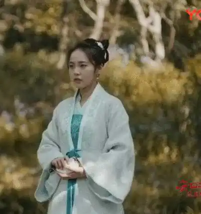 表情如何评价张佳宁饰演的盛如兰苏小殊的回答表情
