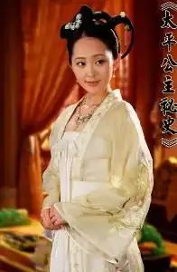 孙耀琦
