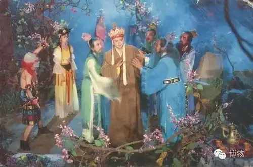 只要活得久变魅不太难
