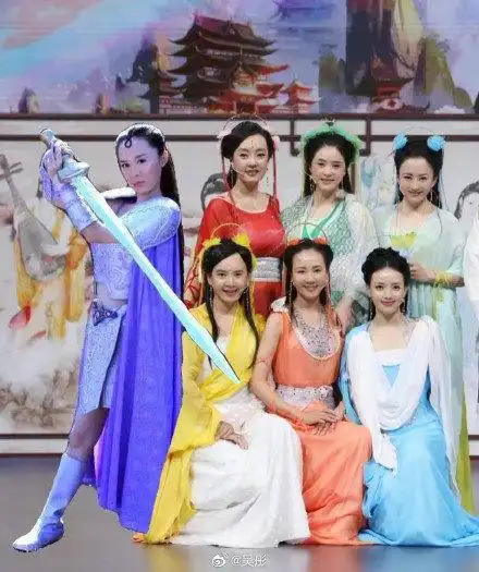 欢天喜地七仙女主演重聚霍思燕亮相方式特别
