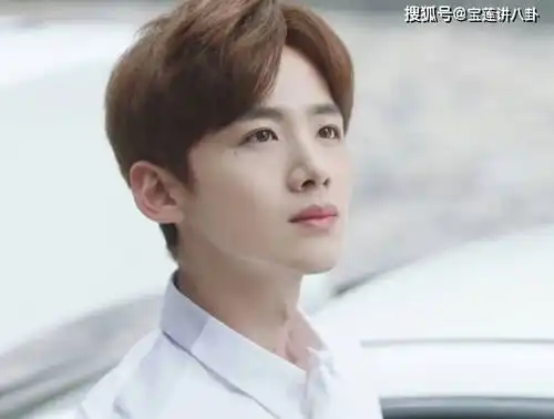 李现到底演过多少剧夏至未至认出白敬亭,却唯独没认出李现
