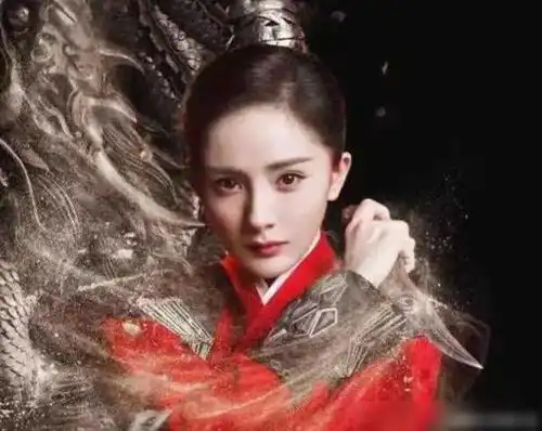 杨幂花8亿买下长相思,女主人选却在犹豫,赵丽颖还是热巴
