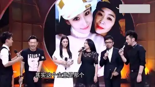 明星妈妈多显年轻单依纯妈妈亮相节目现场,母女同台更像是姐妹
