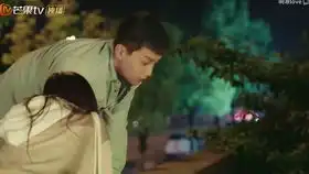 竹暄和向泽羿秘密会面

