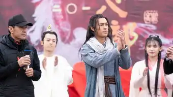 杨祐宁为新天龙八部变糙战神乔峰开启新武侠版图
