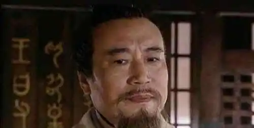 同样被讥讽,刘彻能忍,刘病已却动了杀机,只因两人的底线不同
