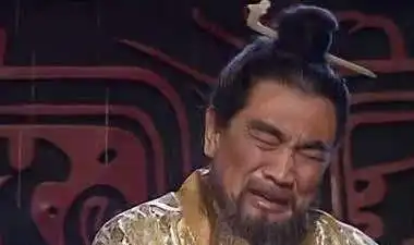 三国演义电视剧不敢演的一段编剧这一段的曹操不能上电视

