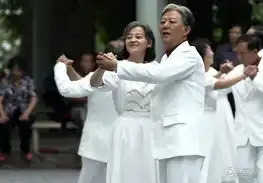 郭涛父母爱情曝年代照国民老公诠释真爱
